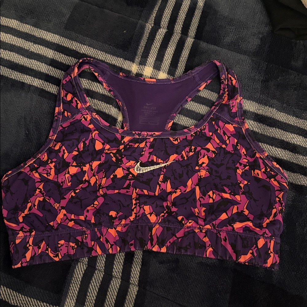 Nike Multicolor Patterned Sports Bra